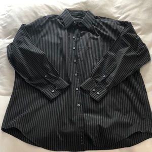 Claiborne button up x large